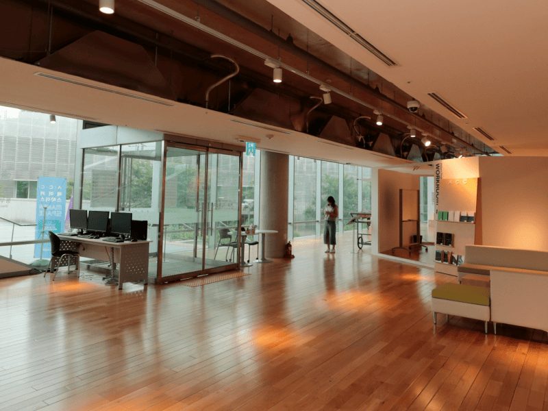 Learn more about the vinyl installation service provided by Kimi's Carpets Plus in Fuquay-Varina, NC today.